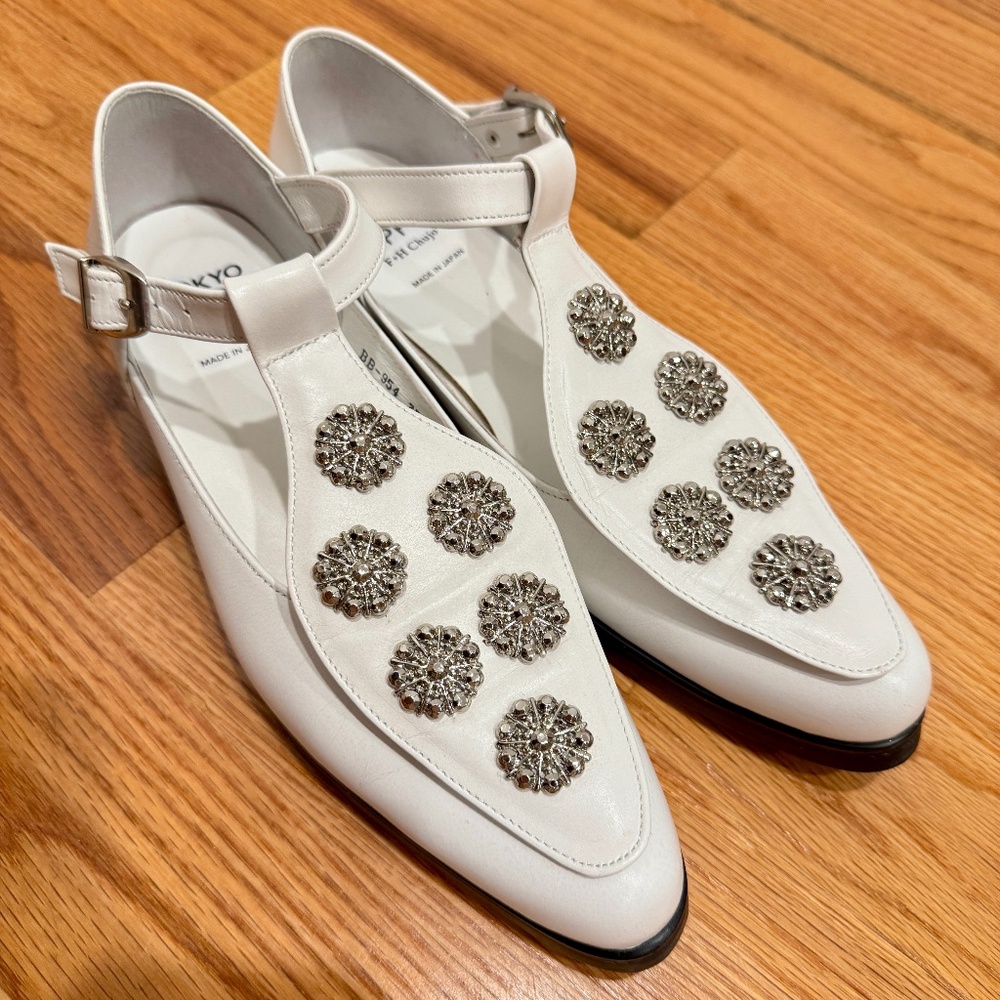 Tokyo Bopper #954 White Silver Mary Jane